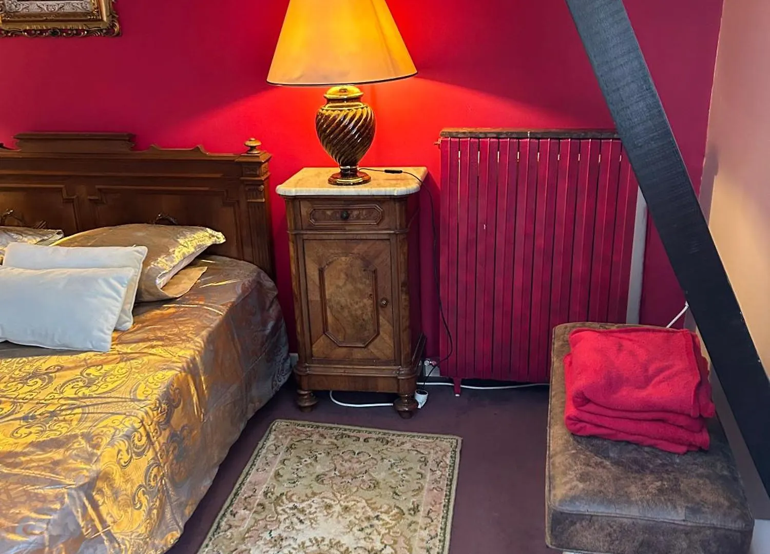 Manoir De La Gravette, Manoir Et Table D'Hotes Montauban Gasthof