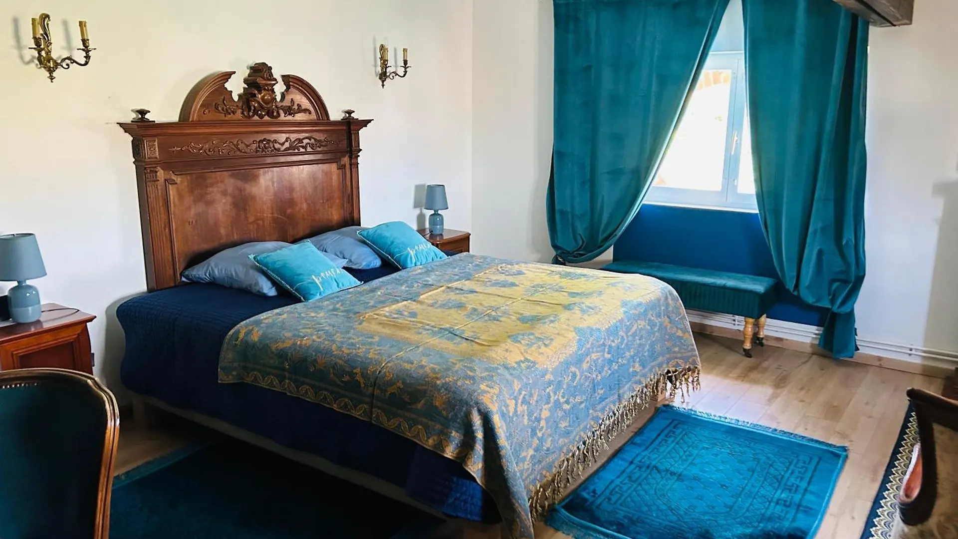 Manoir De La Gravette, Maison & Table D'Hotes Montauban