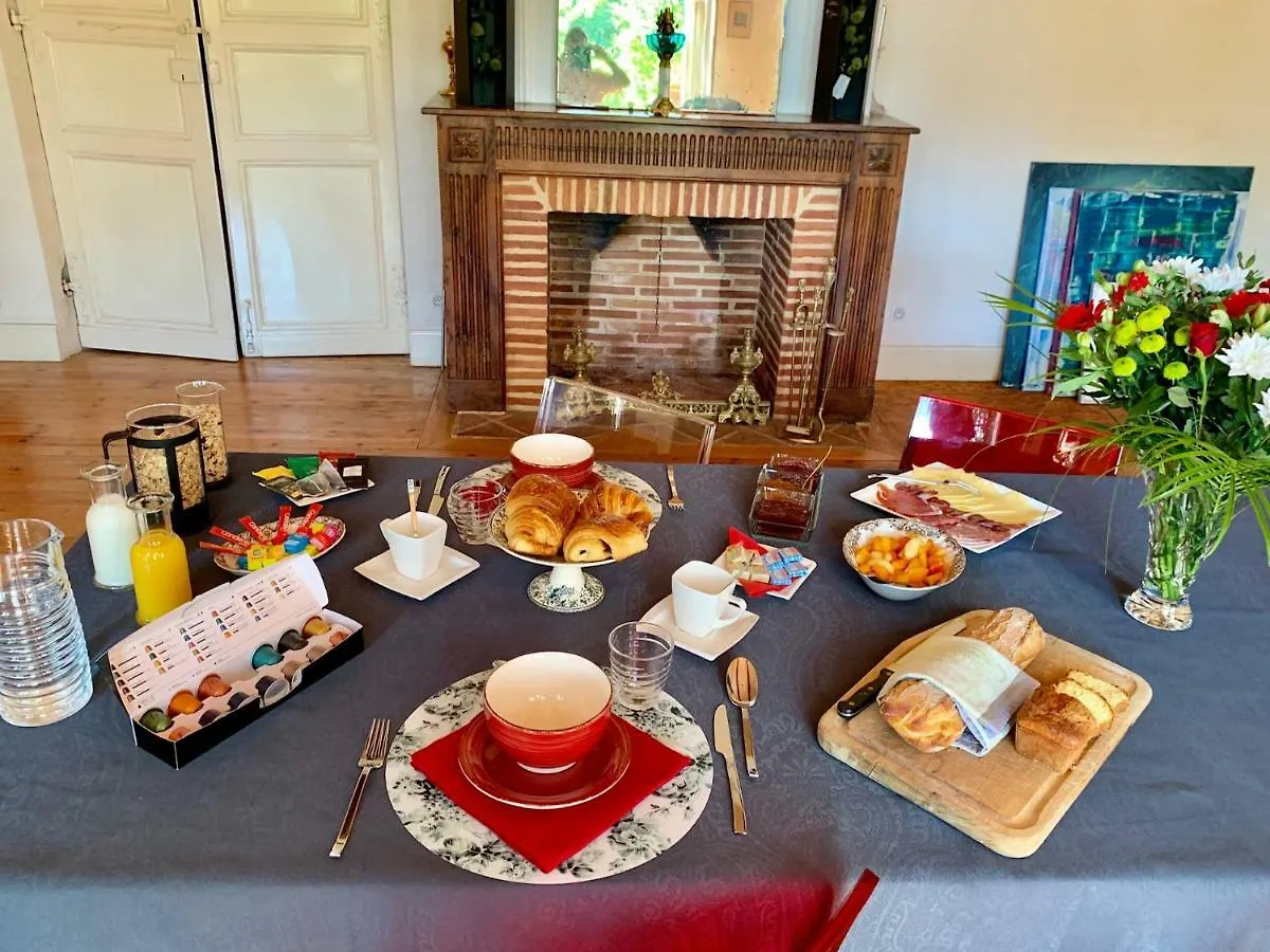 Manoir De La Gravette, Manoir Et Table D'Hotes Montauban 0*,  Frankreich